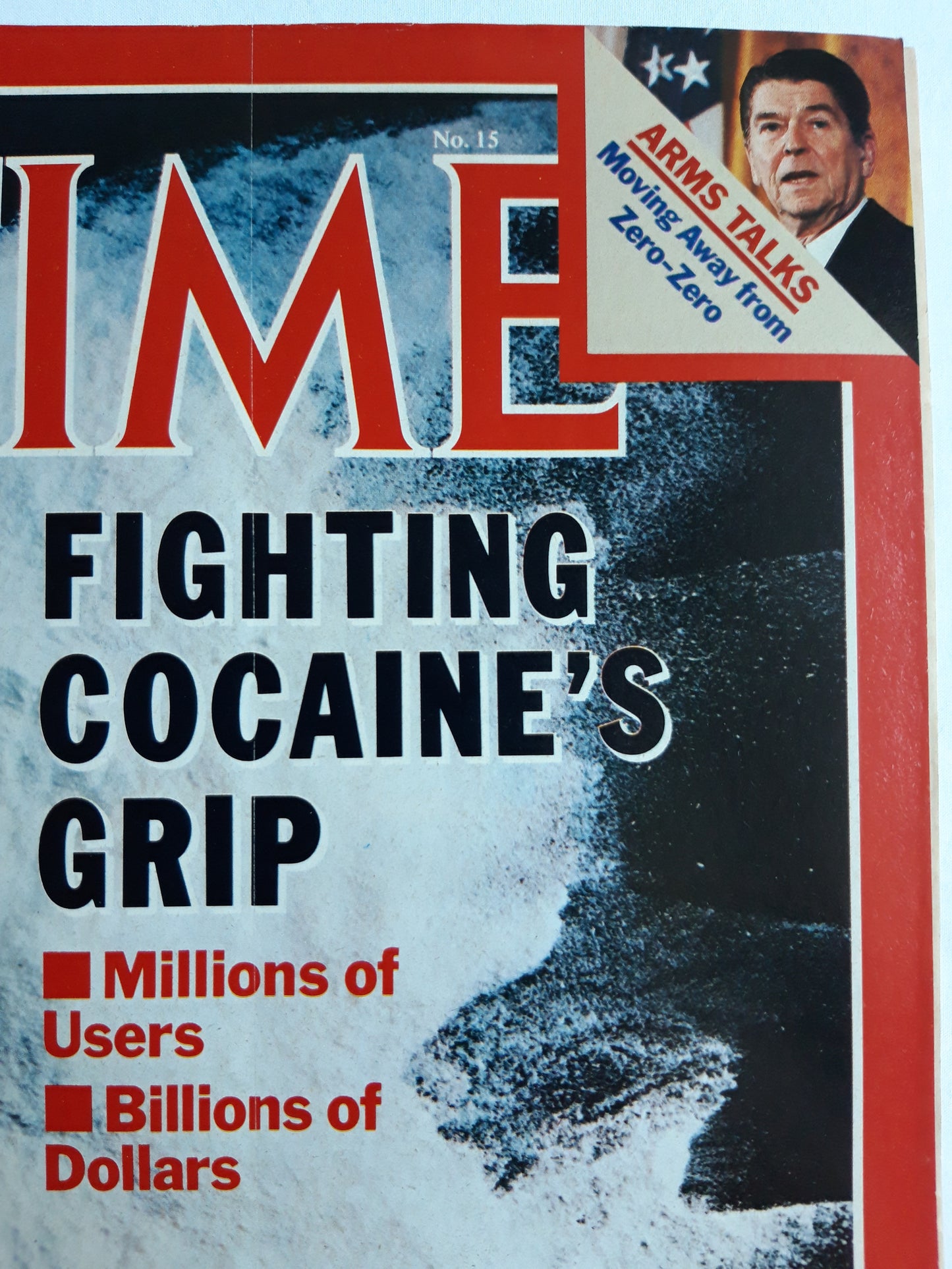 Time magazine Fighting Cocaine´snGrip Arms talks Ronald Reagan 11.04.1983 April 1983 No.15