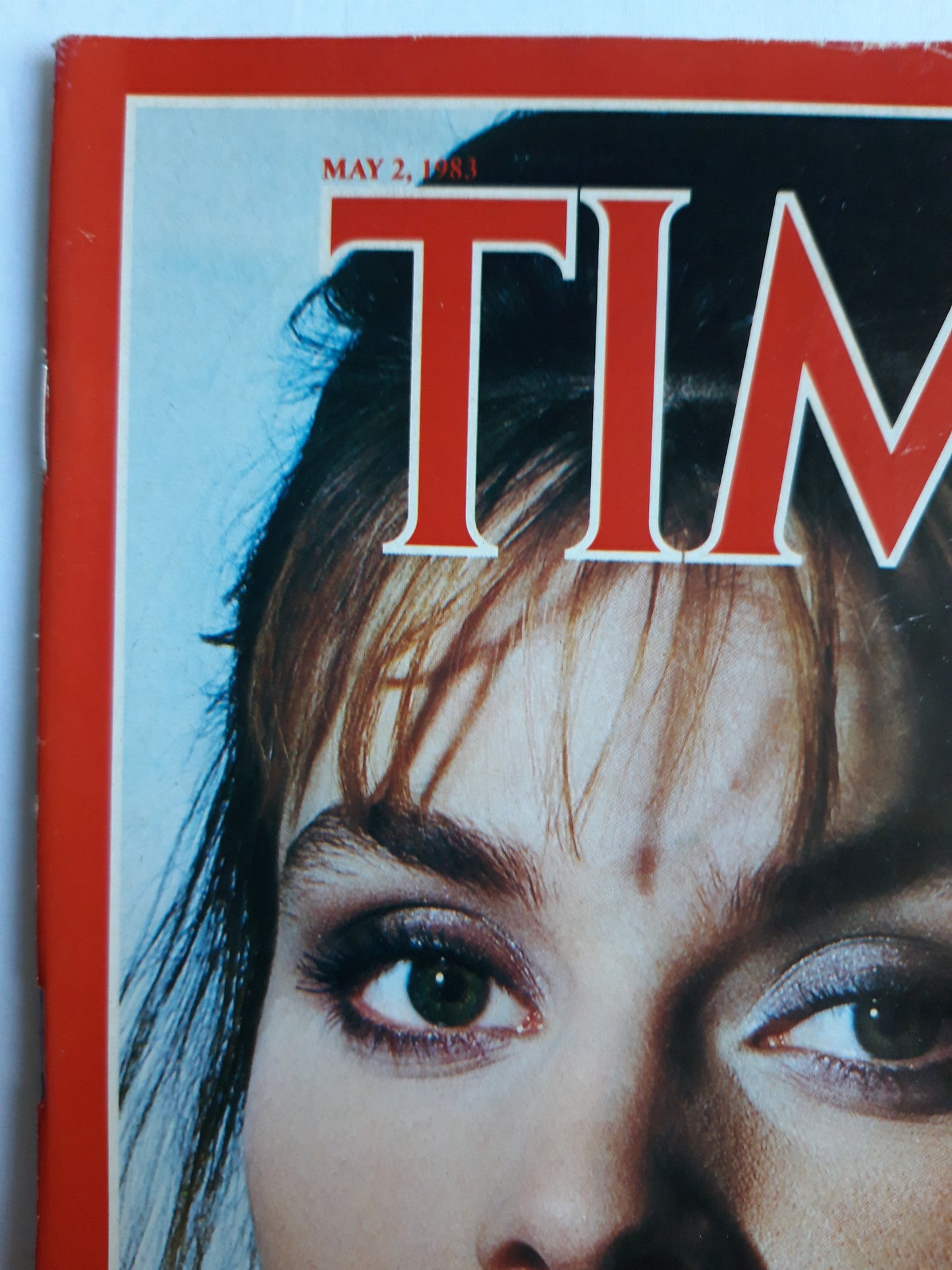 Time magazine Hot Faces from Europe Actress Nastassia Kinski Beirut The Embassy Bombing 02.05.1983 No.18