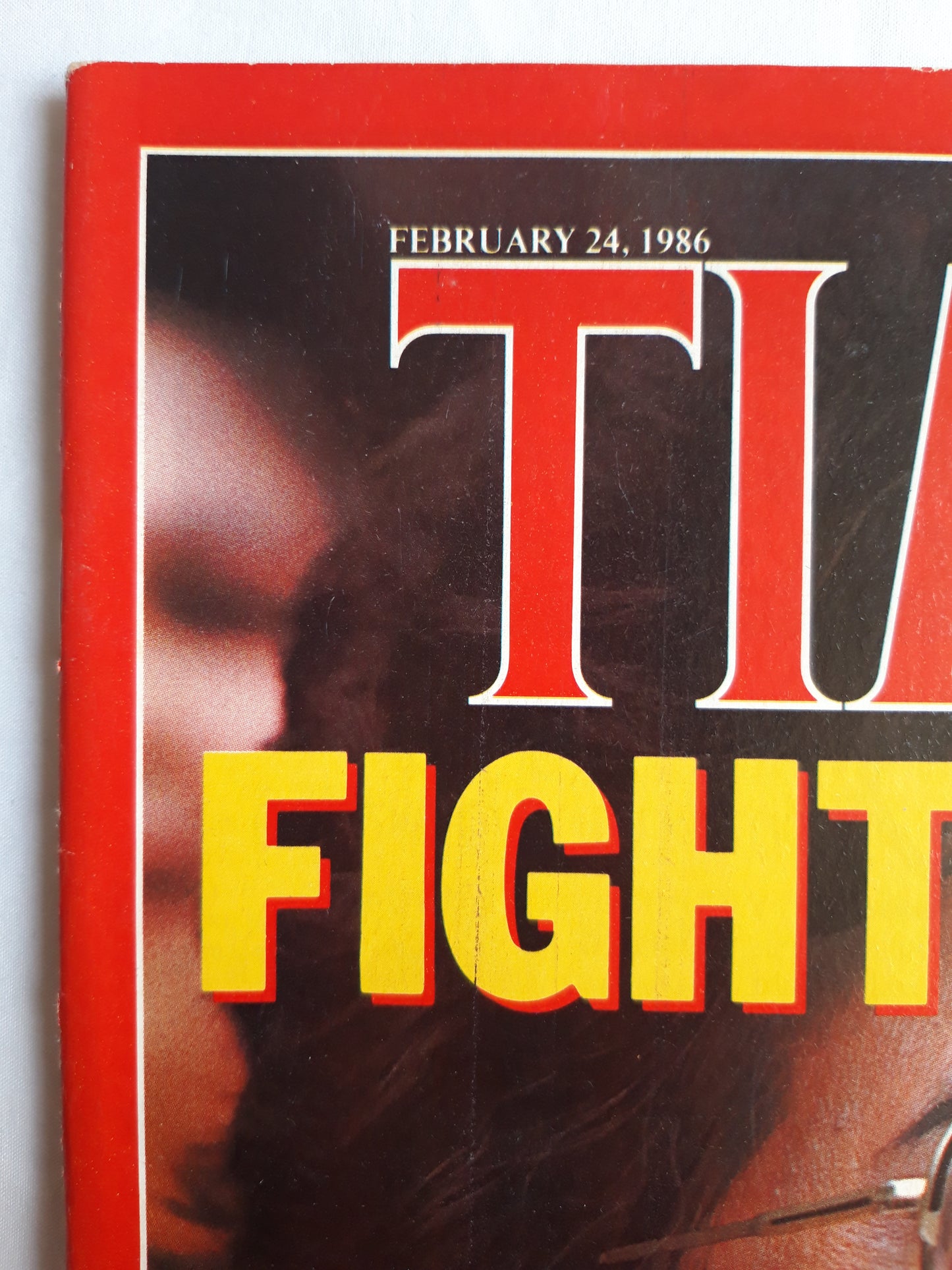 Time magazine Fighting on Philippine Opposition Leader Corazon Aquino 24.02.1986 Februar 1986 No.8