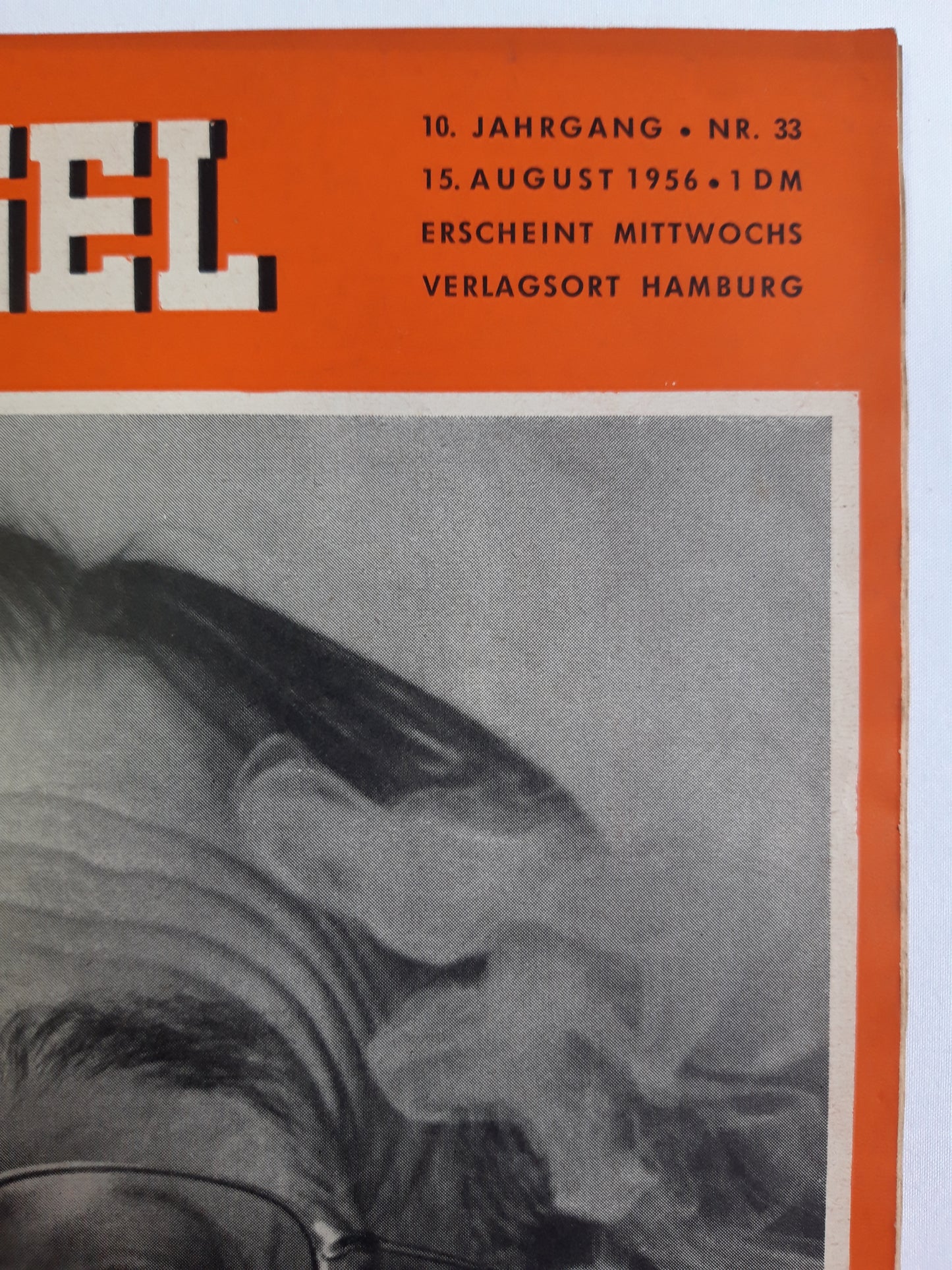 Der Spiegel Geschäfte mit Frauen um Vierzig Heiratsmarktforscher Adam von Redwitz No. 33 15.08.1956 August 1956