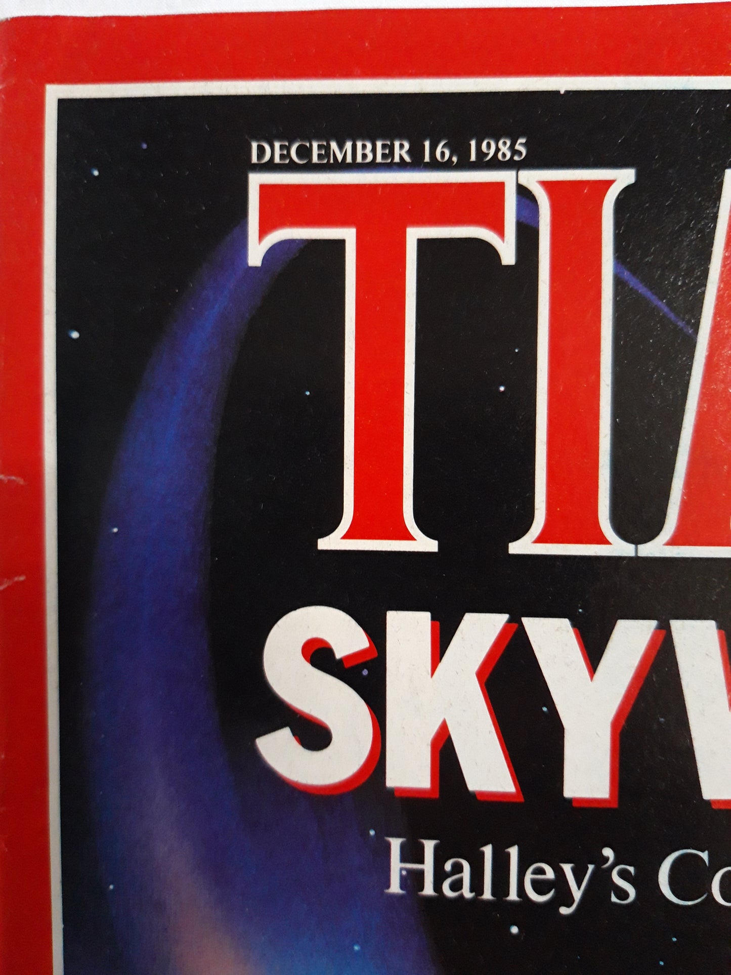 Time magazine Skywatch Halley`s Comet Swings By Giusti The Philippines Challenging Marcos 16.12.1985 16th 16. December Dezember 1985 No. 50