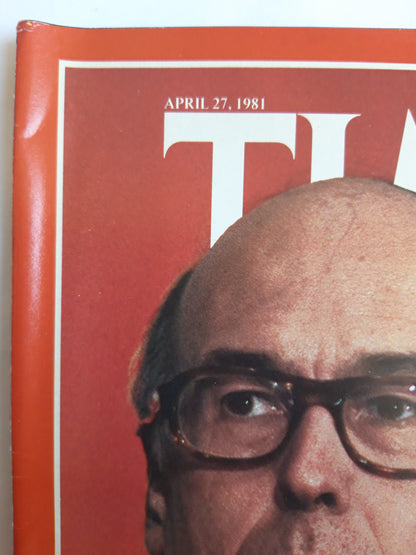 Time magazine French President Valery Giscard´s Embattled Candidacy Columbia Winging into a New Era 27.04.1981 April 1981