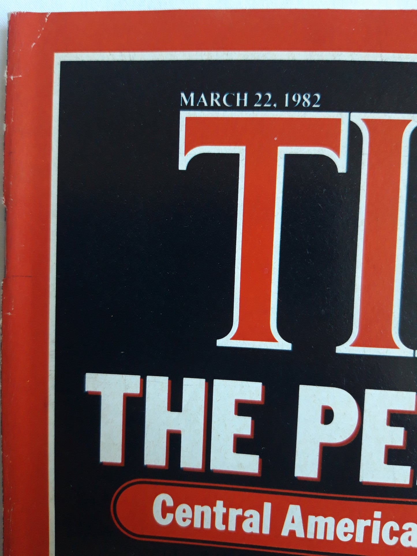Time magazine The Peril Grows Central America´s Agany A U.S. Dilemma Gunship over El Salvador 22.03.1982 März 1982