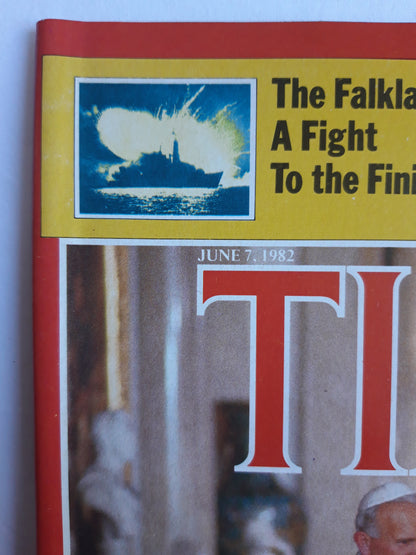 Time magazine The Pope John Paul II in Britail Elizabeth II The Falklands Ronald Reagan 07.06.1982 Juni 1982 No.23