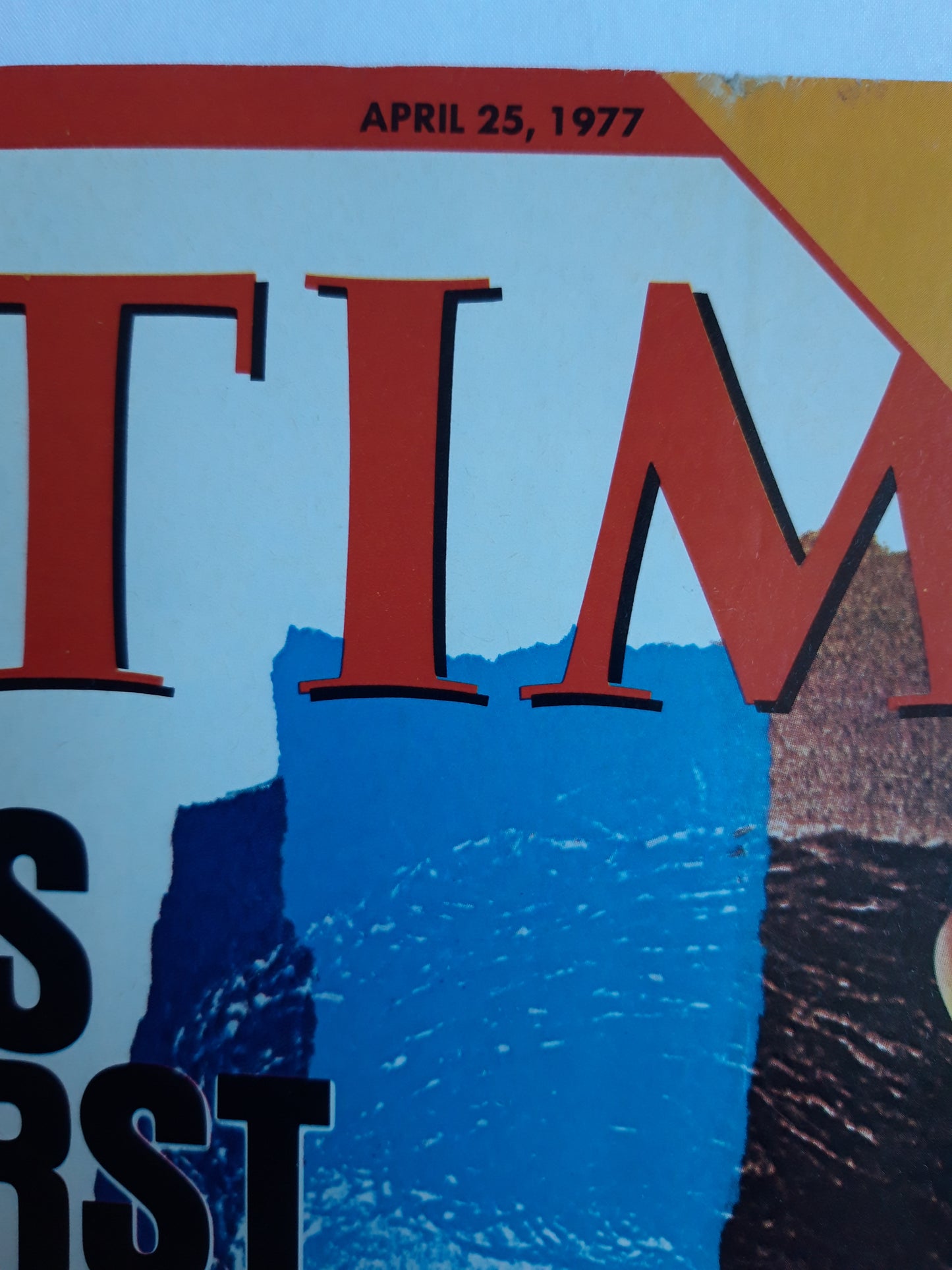 Time magazine Junny Carter His First Big Test U.S. Energy Battle 25.04.1977 April 1977