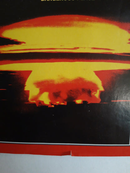 Time magazine In the sha dow of the bomb North Korea´s Test Clint Eastwood on heroism 23.10.2006 Oktober 2006