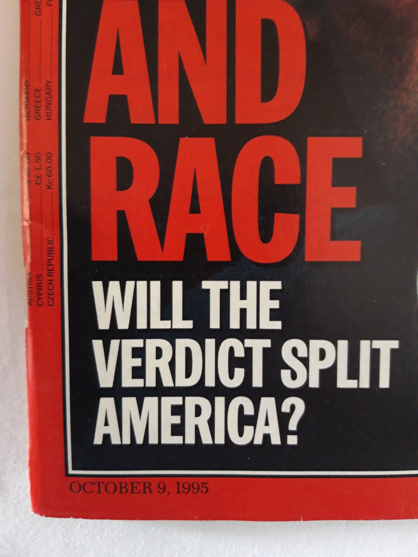 Time magazine O.J. And Race Will the Verdict Split America Steffi Is dad facing the Grand Slammer? Fashion The Slinky, sexy, sleekly elegant `90s 09.10.1995 Oktober 1995