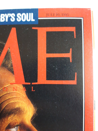 Time magazine The Billionaire Who Would Save the World and can almost afford to Inventor and Philanthropist George Soros The Buttle for Rugby`s Soul 10.07.1995 Juli 1995