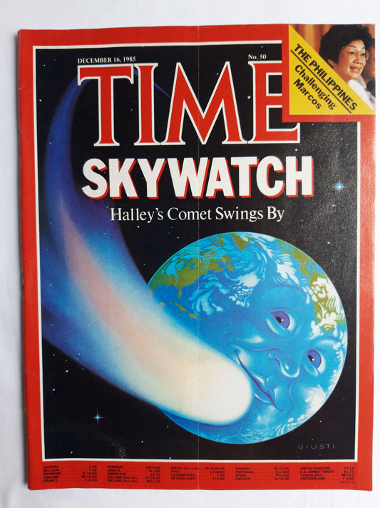 Time magazine Skywatch Halley`s Comet Swings By The Philippines Challenging Marcos 16.12.1985 Dezember 1985 No.50