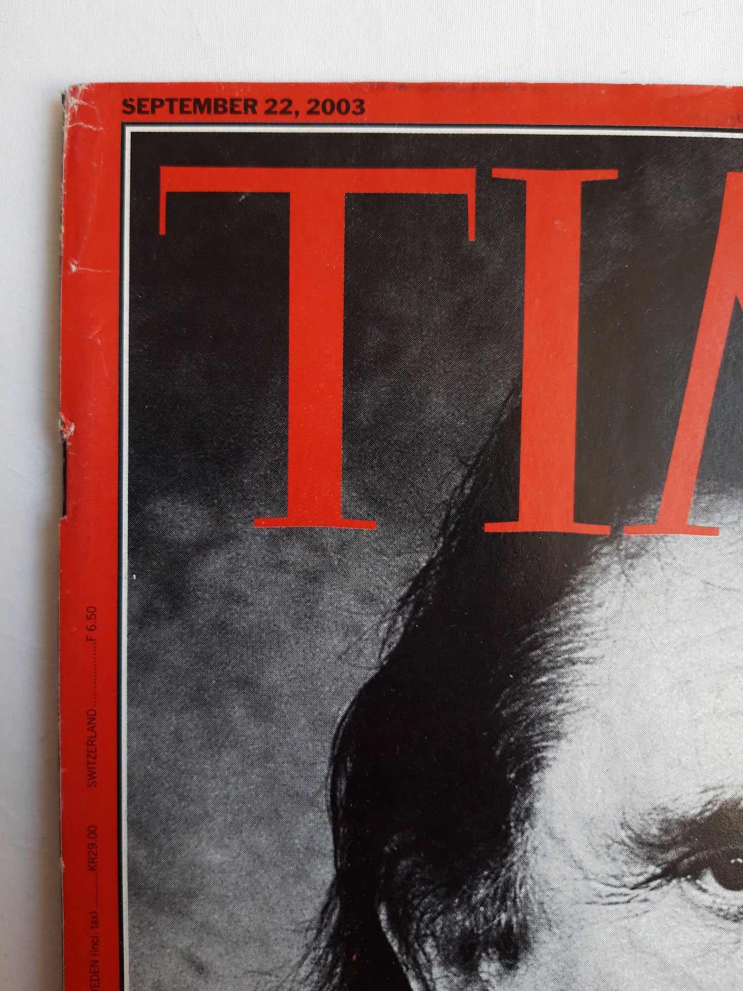 Time magazine Johnny Cash 1932-2003 An American original and global icon from Elvis to Bono Man in Black 22.09.2003 September 2003