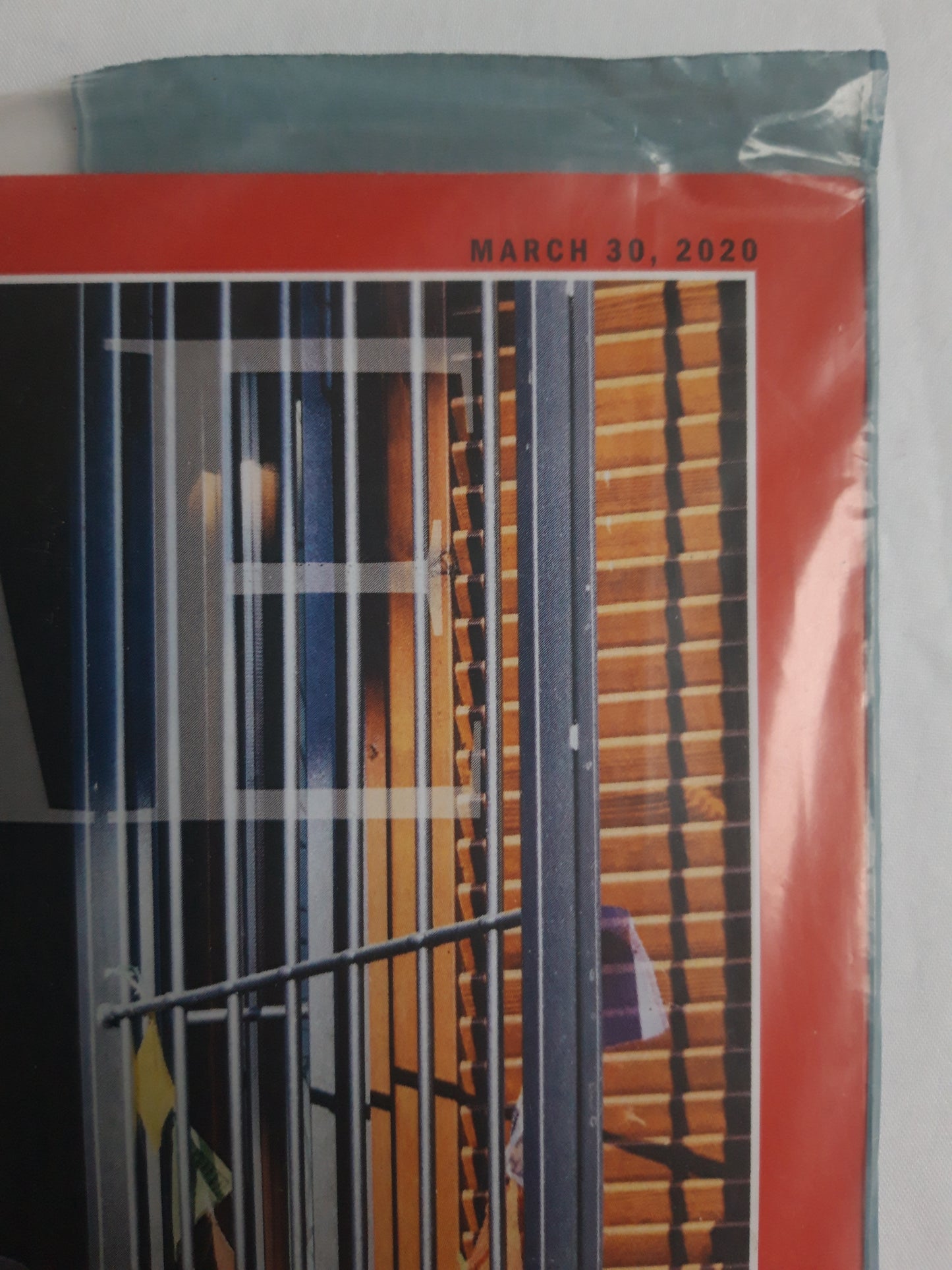 Time magazine When the World Stops Torre D`isola original package OP OVP Originalverpackung 30.03.2020 März March 2020