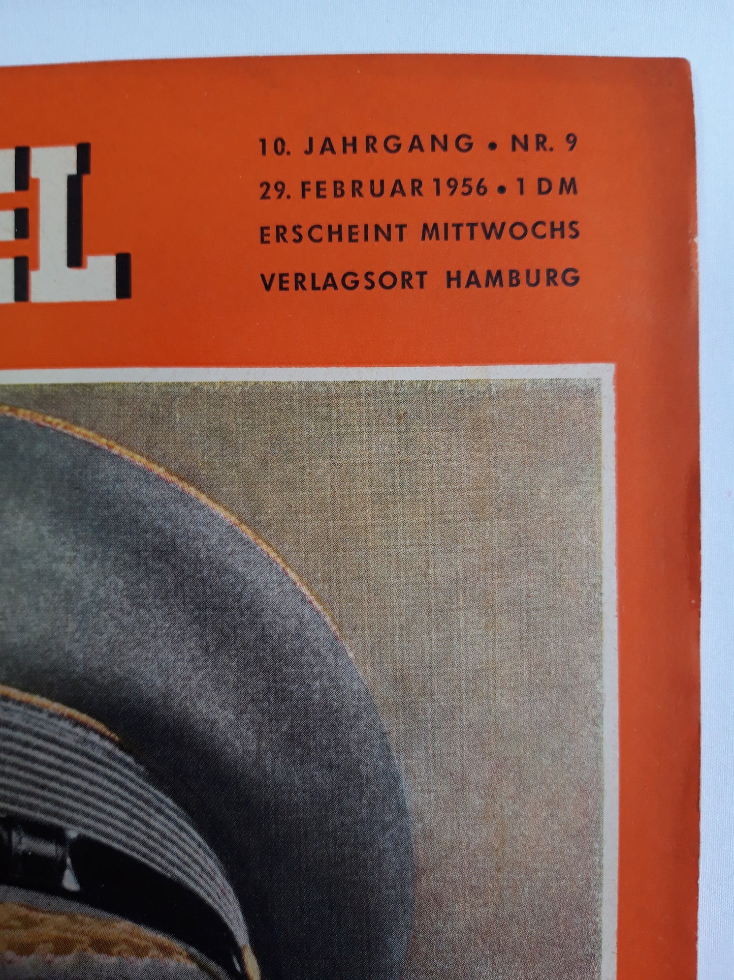 Der Spiegel General im Widerstreit Oberster Soldat ohne Befehlsgewalt Adolf Heusinger No. 9 29.02.1956 February 1956