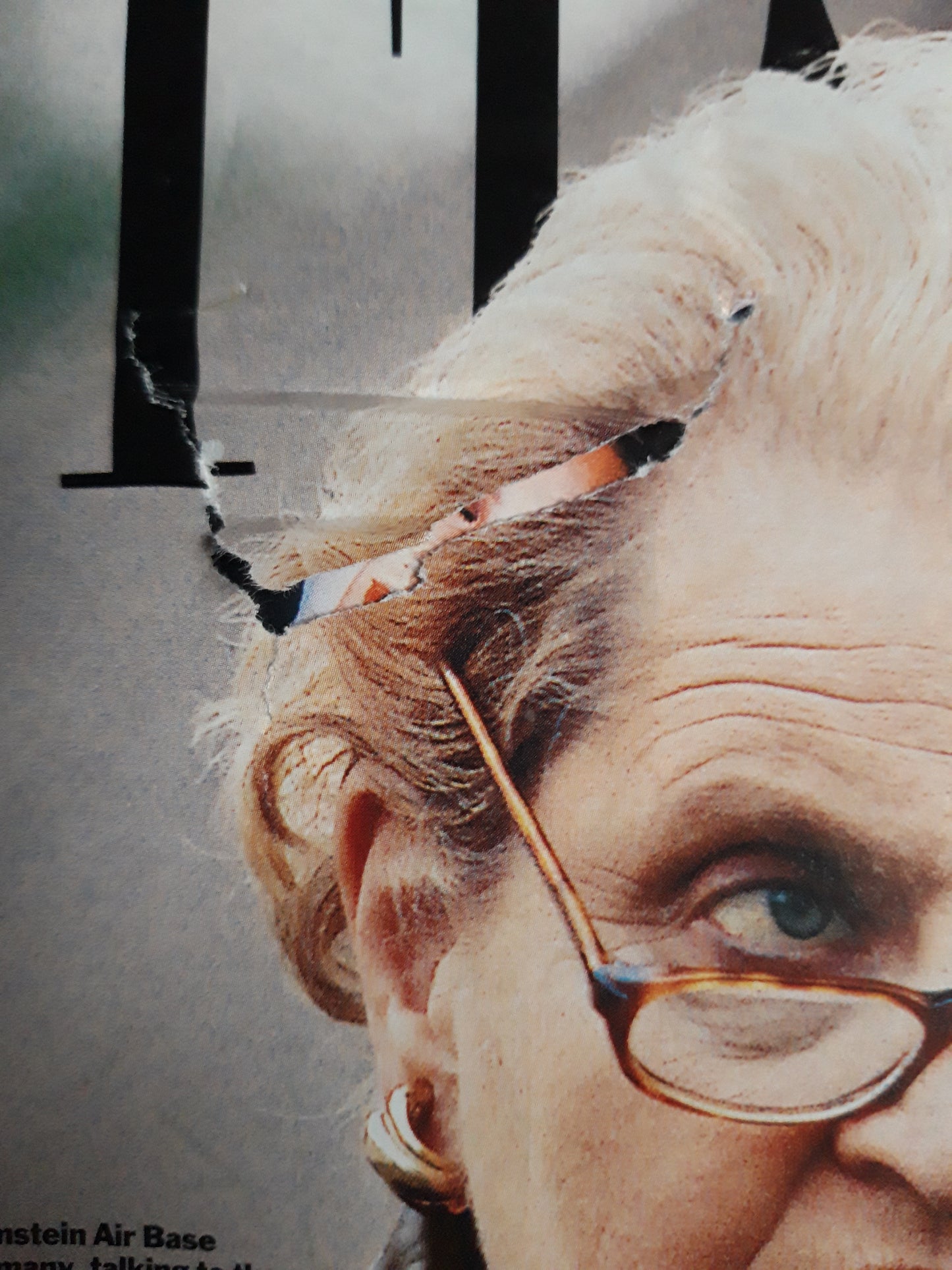 Time magazine Madeleine Albright at war Ramstein Air Base in Germany Ukrainian Foreign Minister U.S. Secretary of State victory in Kosovo 17.05.1999 May Mai 1999