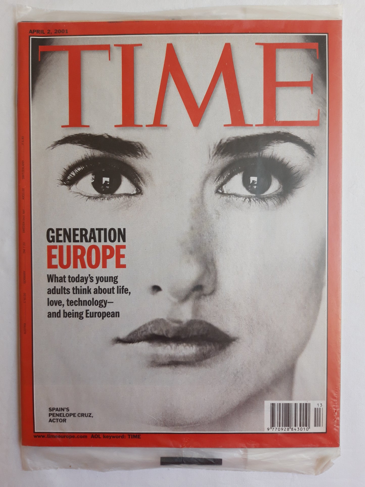 Time magazine Generation Europe Spain`s Penelope Cruz Original packaging OVP Original verpackt 02.04.2001 April 2001 25. Geburtstag 25th Birthday