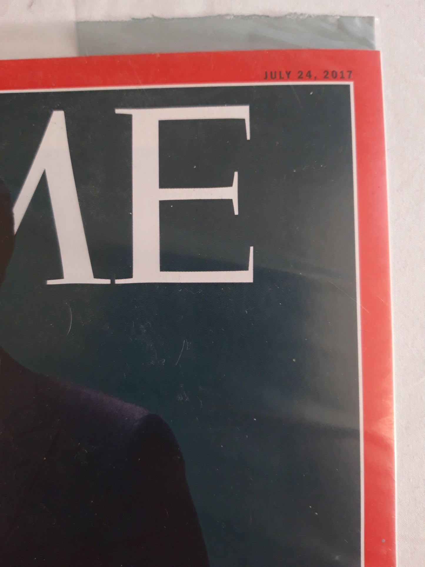 Time magazine "An Island at the center of the world" Globalism has been good to Ireland Prime minister Leo Varadkar wants to keep it that way Original packaging OVP Original verpackt 24.07.2017 Juli July 2017