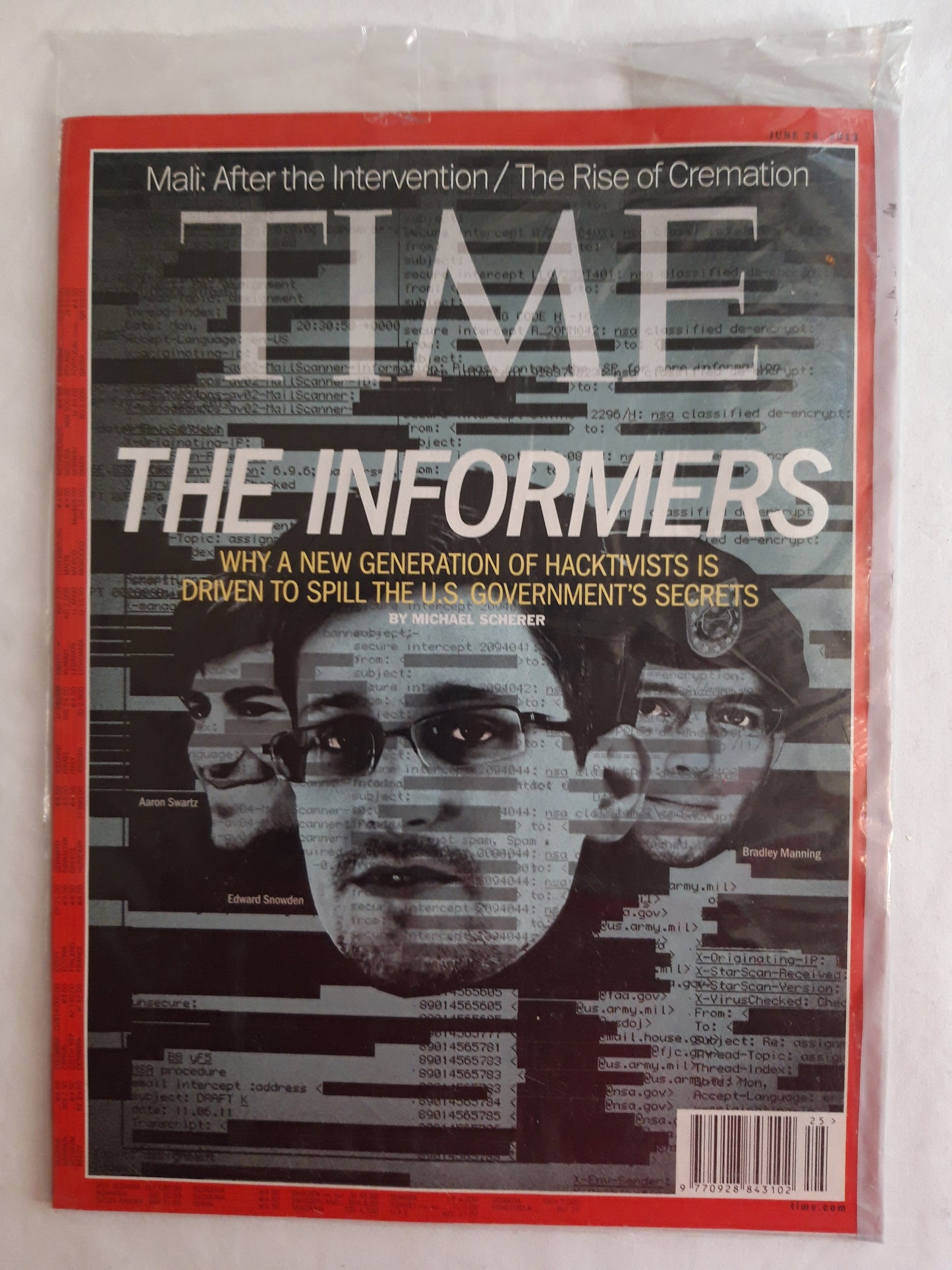 Time magazine The Informers Why a new generations of hacktivists is driven to spill the U.S. government`s secrets Mali: After the Intervention The Rise of Cremation Original packaging OVP Original verpackt 24.06.2013 Juni 2013