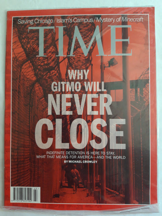 Time magazine Why Gitmo will never close Saving Chicago Islam`s Campus Mystery of Minecraft Original packaging OVP Original verpackt 10.06.2013 Juni 2013