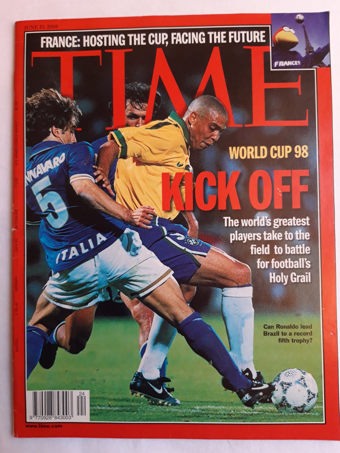 Time magazine World cup 98 Kick off The world`s greatest players take to the field to battle for footballs Holy Grail Can Ronaldo lead Brazil to a record fifth trophy? France: hosting the cup, facing the furure 15.06.1998 15. Juni 1998