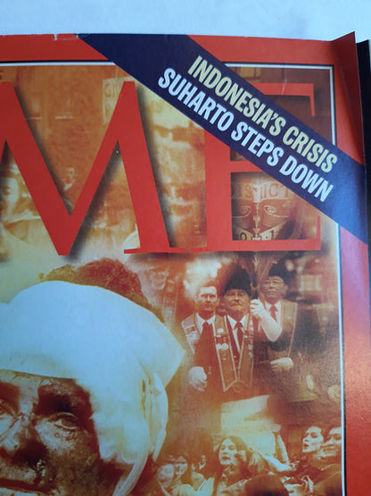 Time magazine Burying the past Ireland votes to end the Troubles and give peace a chance Patrick Doherty Indonesia`s crisis Suharto steps down 01.06.1998 01. Juni 1998