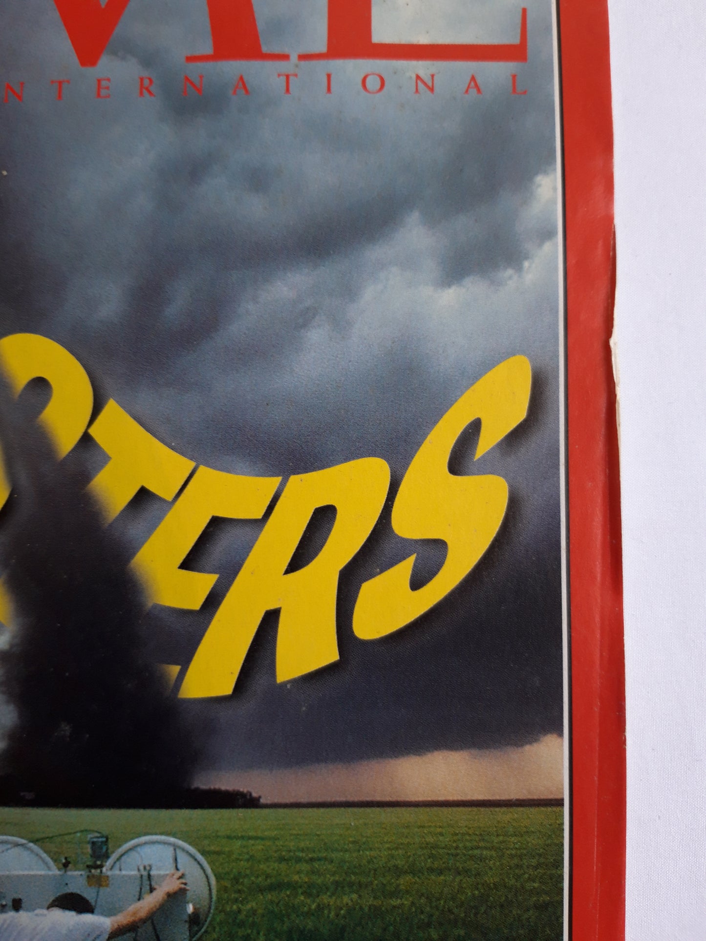 Time magazine On the trail of Twisters What scientists are learning about the mysteries of tornadoes 20.05.1996 20. 20th May Mai 1996