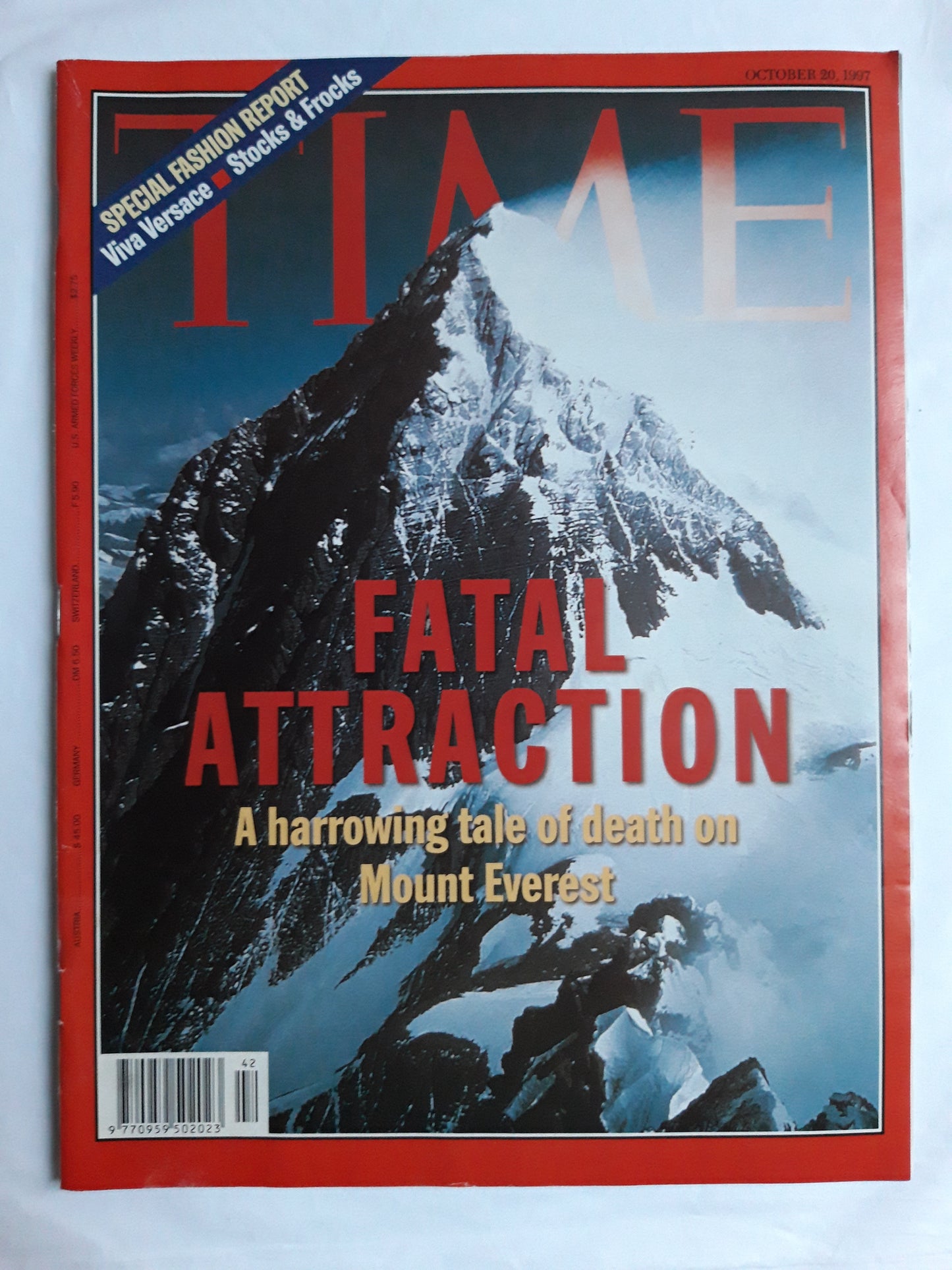 Time magazine Fatal Attraction A harrowing tale of death on Mount Everest Special Fashion report Viva Versace Stock&Frocks 20.10.1997 20th 20. October 1997