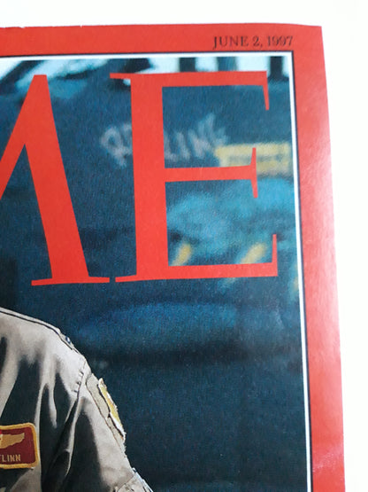 Time magazine The Wrong Stuff? Lieut. Kelly Flinn 02.06.1997 02nd 02. Juni June 1997