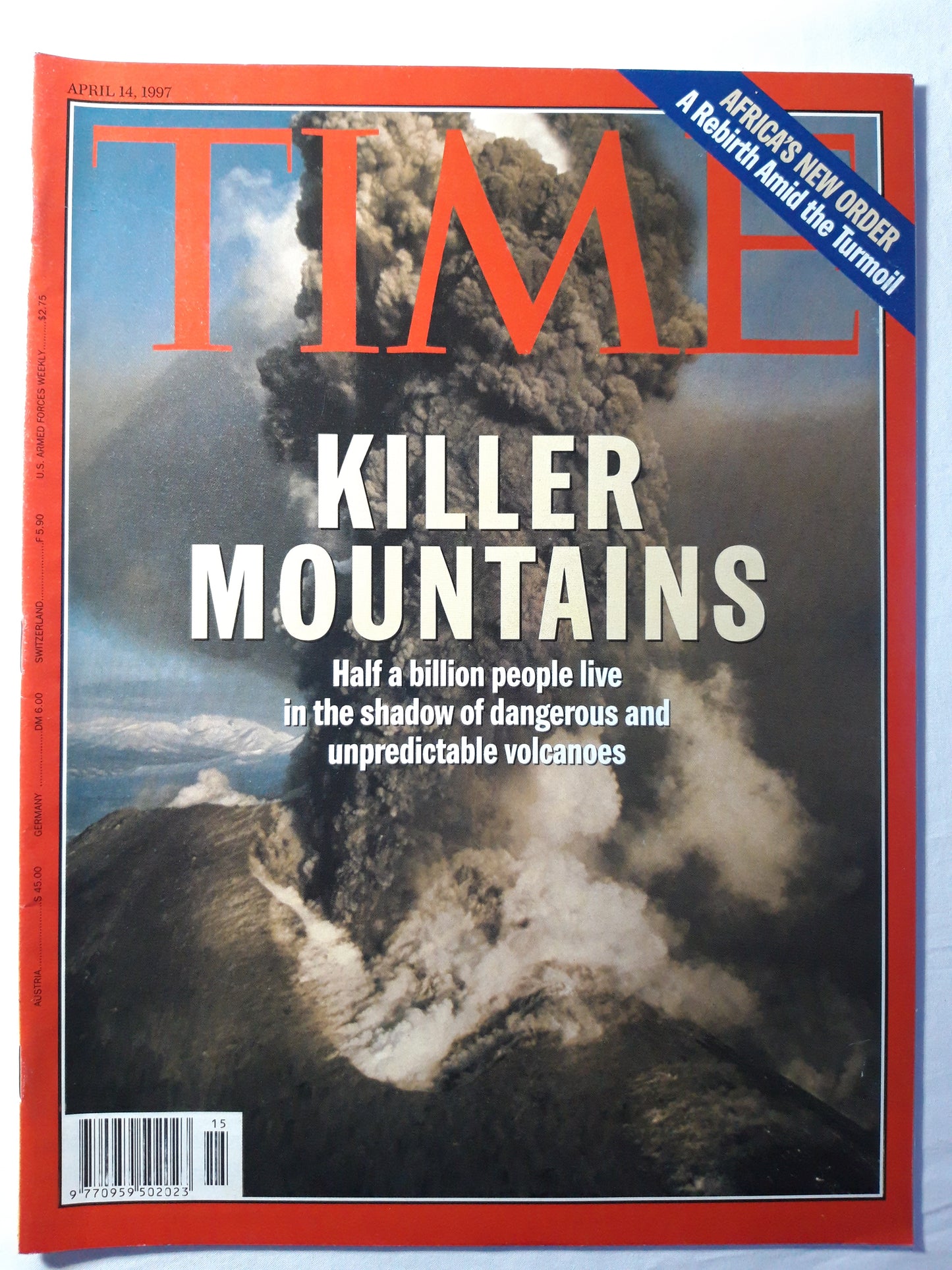 Time magazine Killer Mountains Half a billion people live in the shadow of dangerous and unpredictable volcanoes Africa`s new order A Rebirth Amid the Turmoil 14.04.1997 14th 14. April 1997
