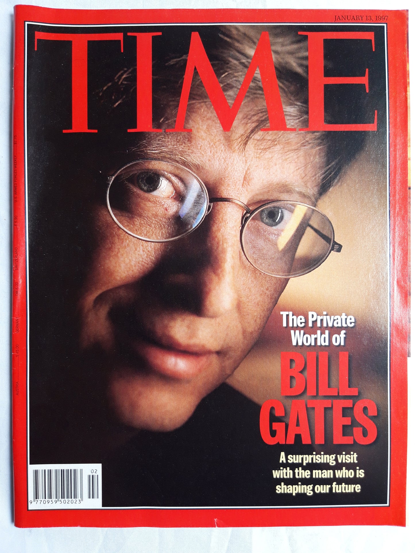 Time magazine The Private World of Bill Gates A suprising visit with the man who is shaping our future 13.01.1997 13th 13. January 1997