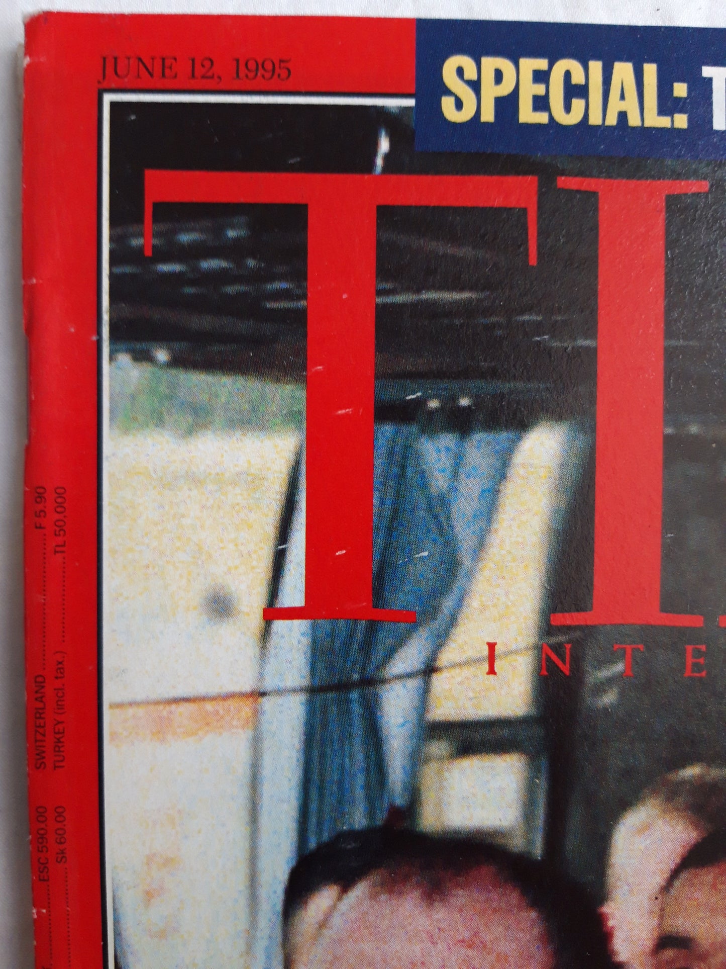 Time magazine Pawns of the Serbs Hostages are freed A New Age of Travel 12.06.1995 Juni 1995