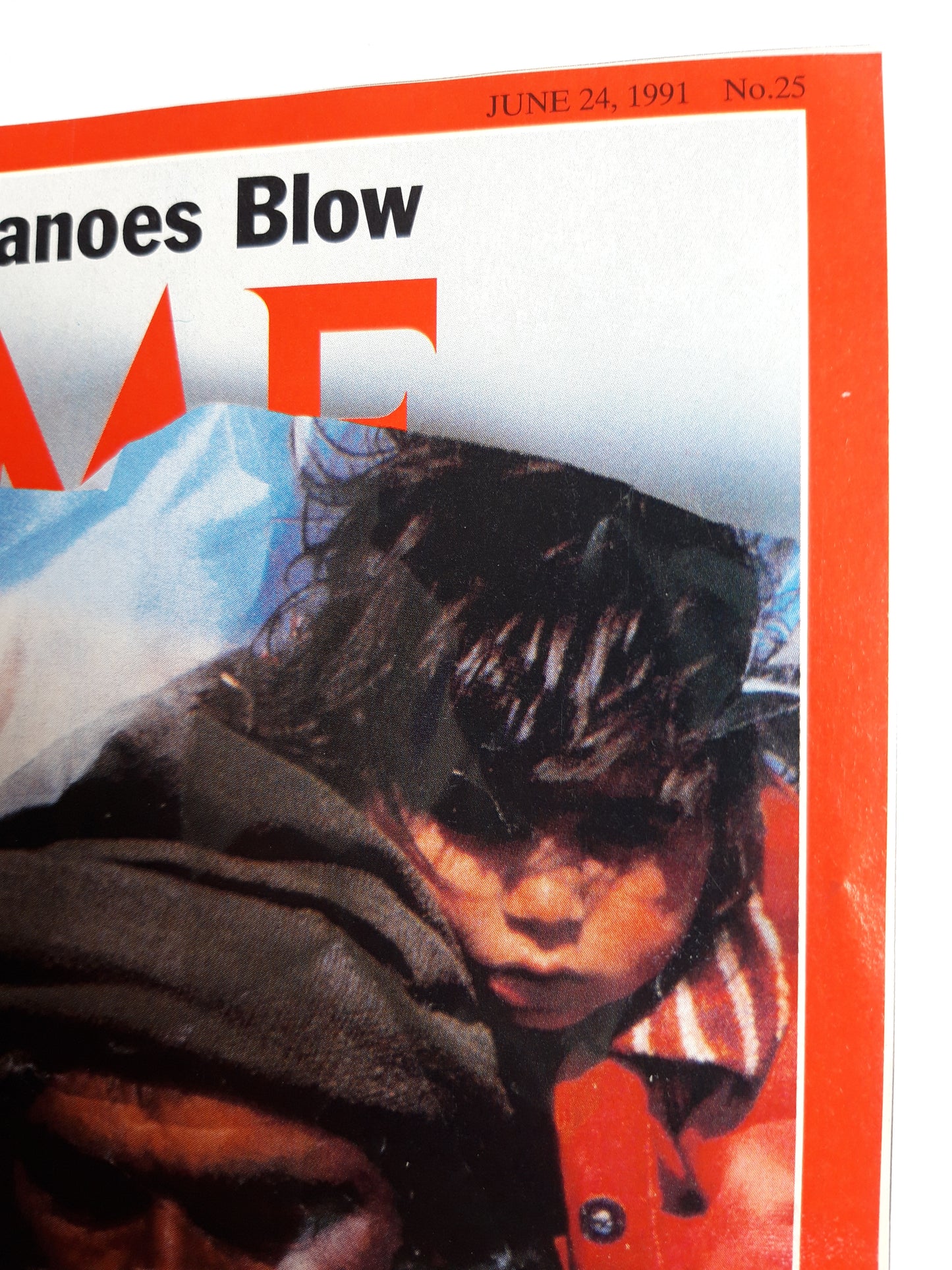 Time magazine The unwanted When Volcanoes Blow 24.06.1991 24th June 24. Juni 1991 No. 25